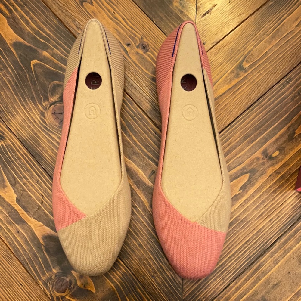 New in box Rose Camel Marta Ferri Rothy’s